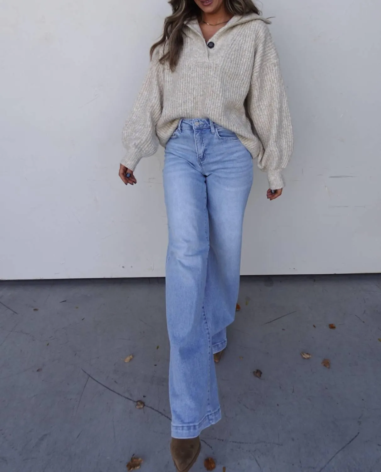 Aemi   Co - V-neck Sweater With Collar