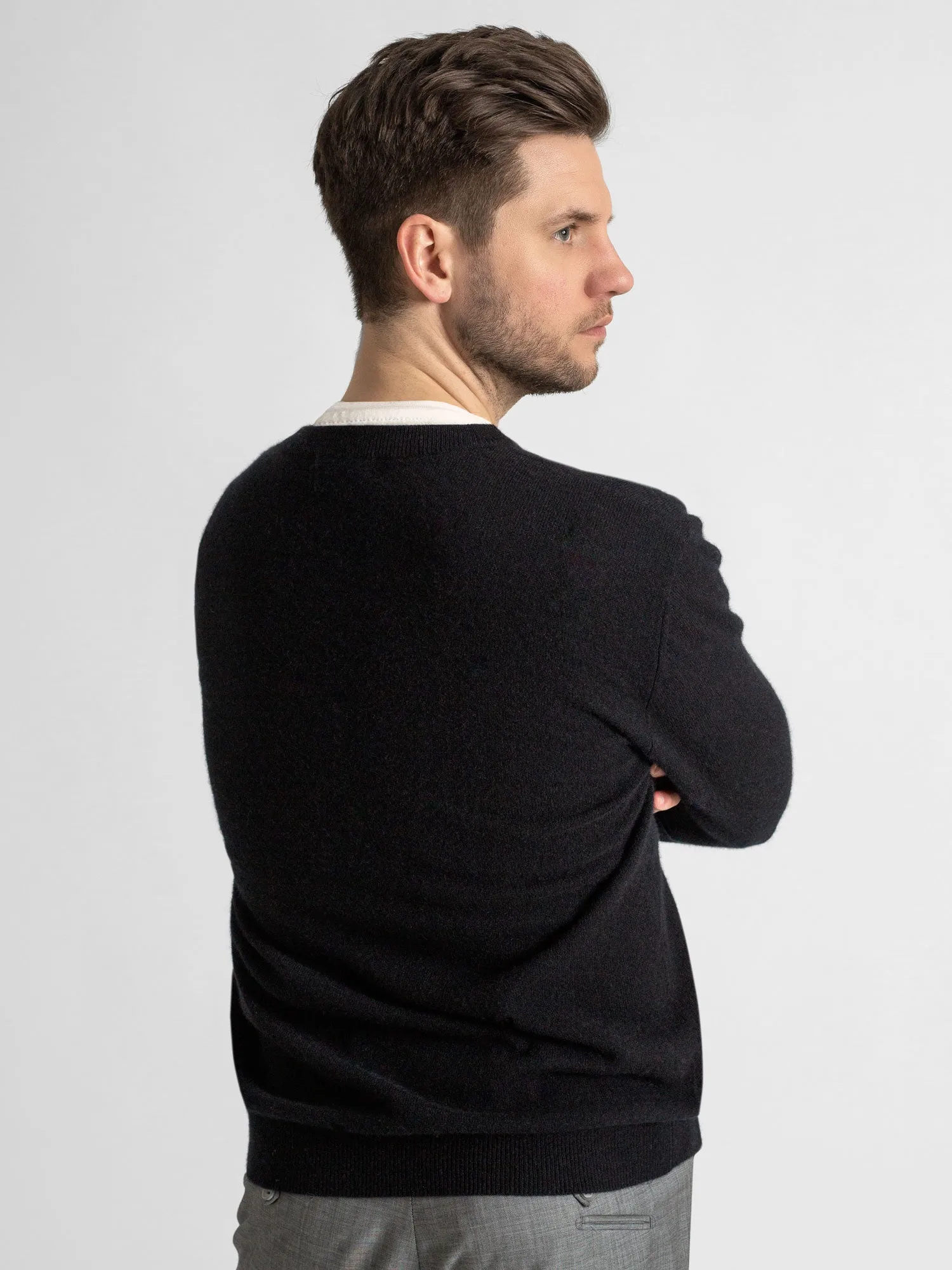 Herre kashmirgenser "V-neck" - Sort