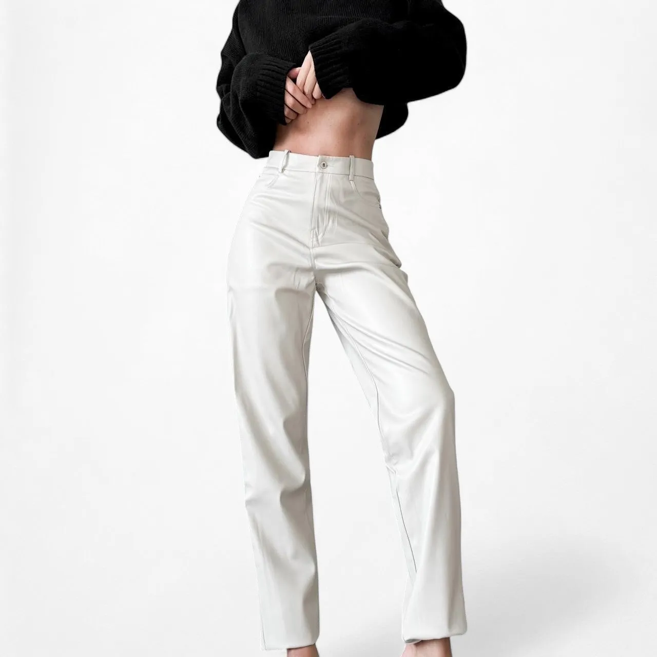 Zara Beige Off White Faux Leather High Waisted Mom Fit Tapered Pants Size S/M